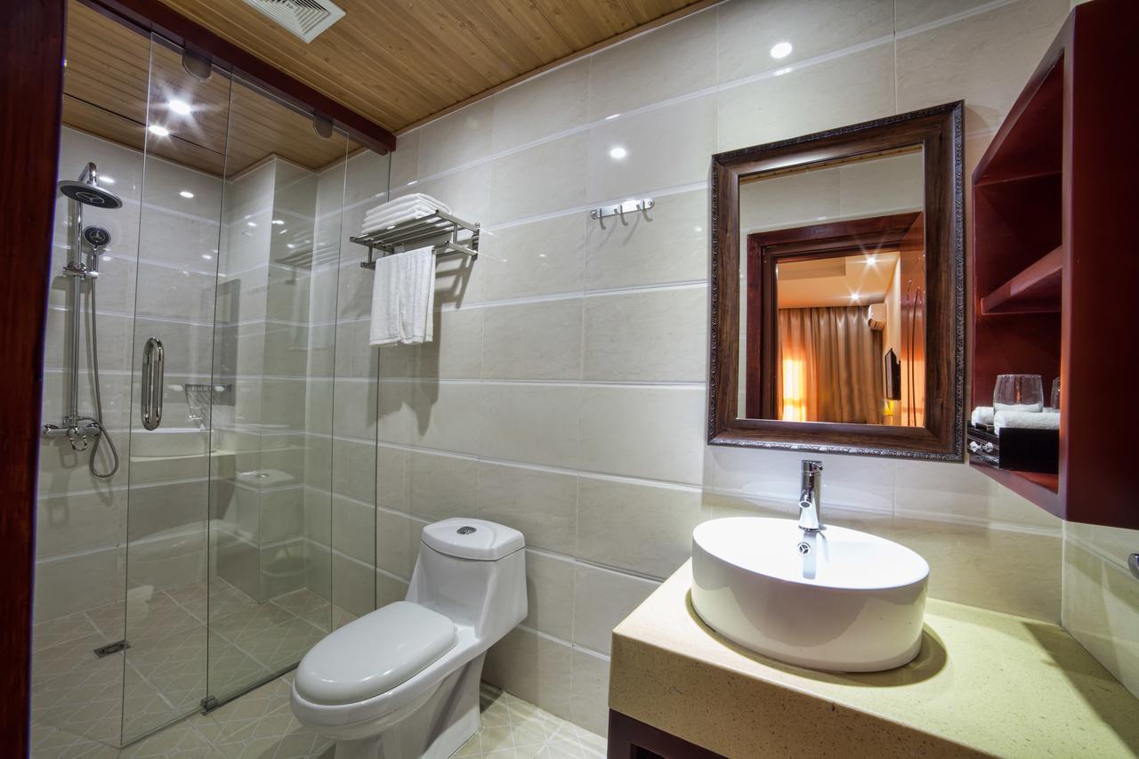Hotel Shanghai City Osh Luaran gambar