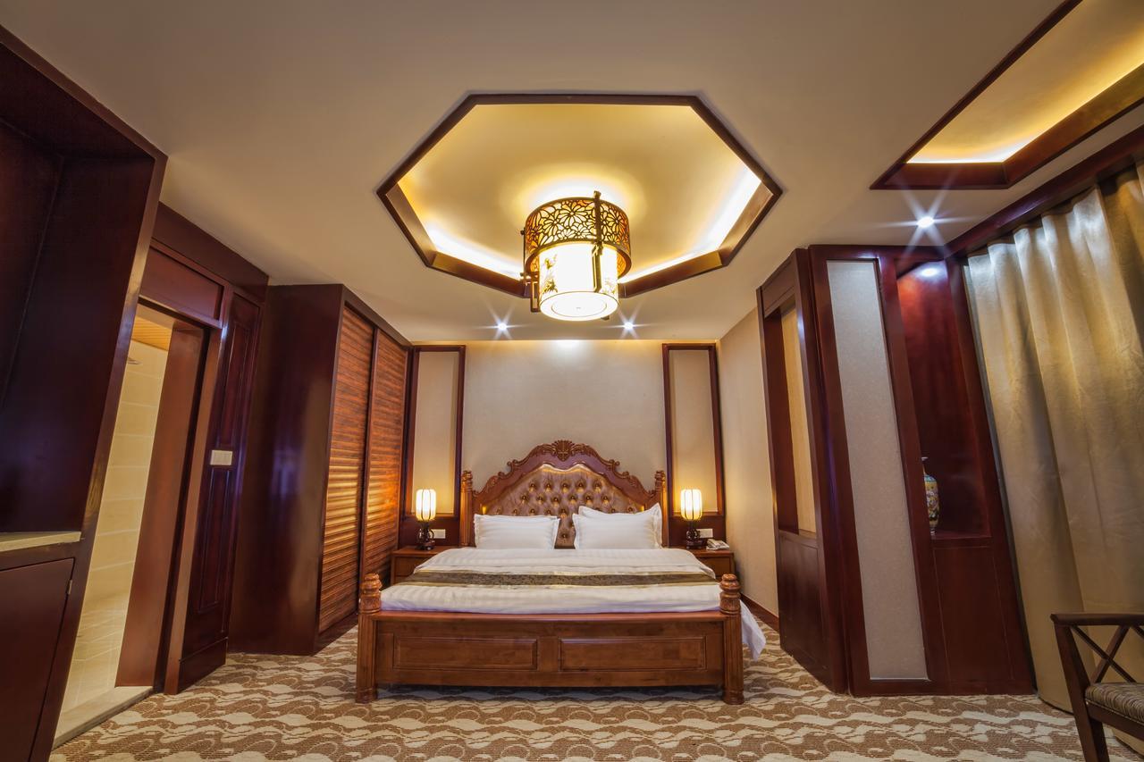 Hotel Shanghai City Osh Luaran gambar
