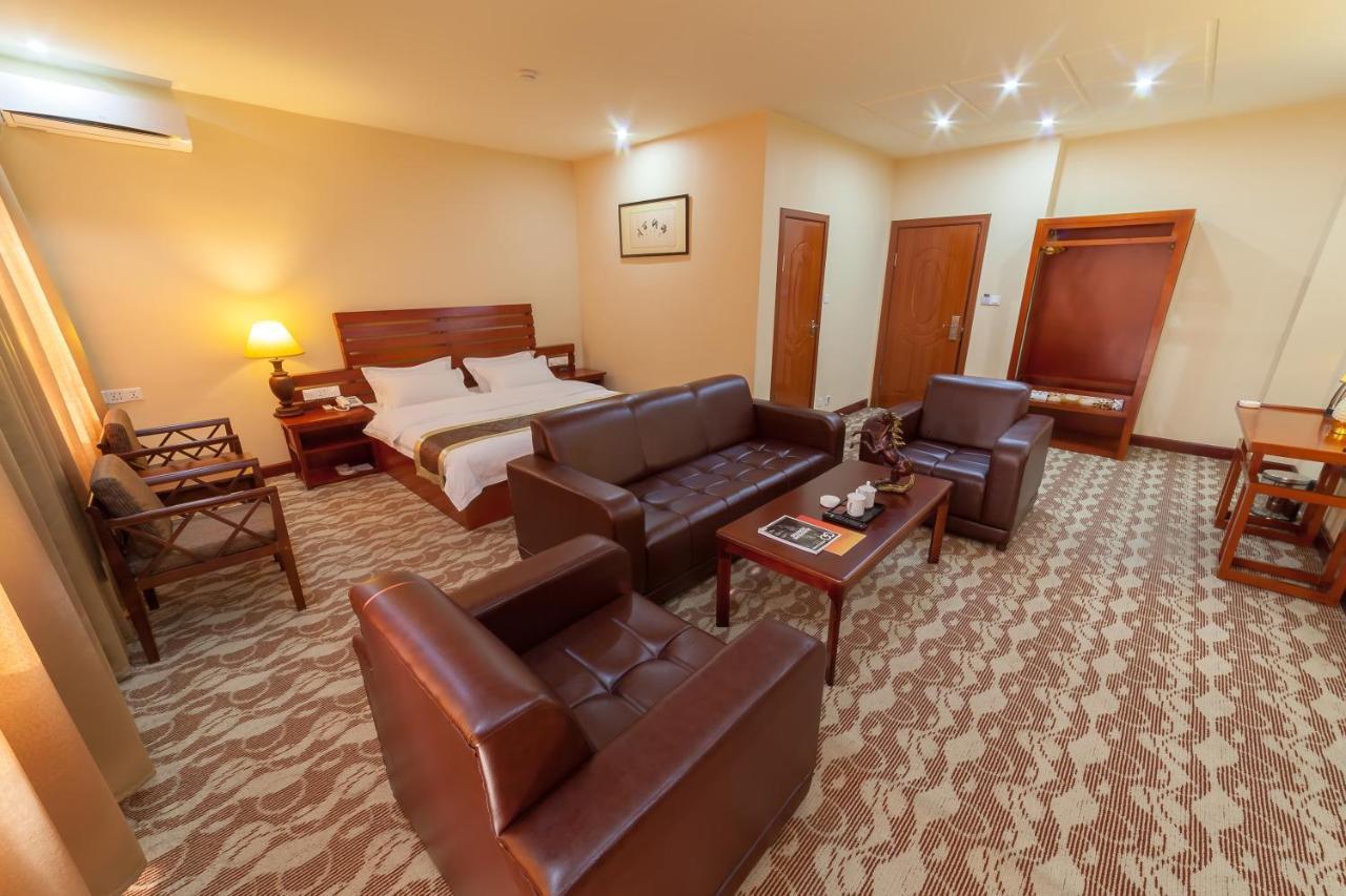 Hotel Shanghai City Osh Luaran gambar